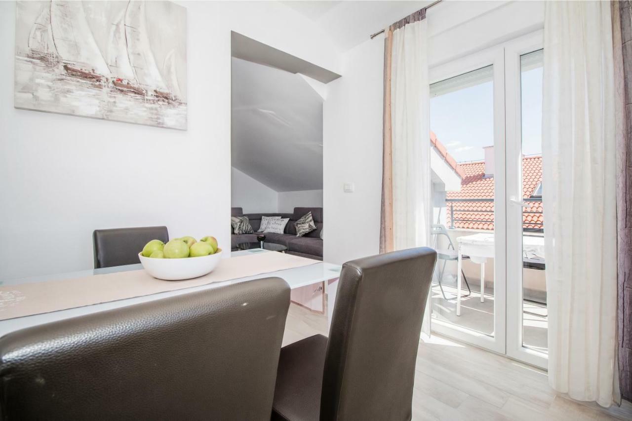 זאדאר Apartment Hera With Balcony And Free Parking מראה חיצוני תמונה